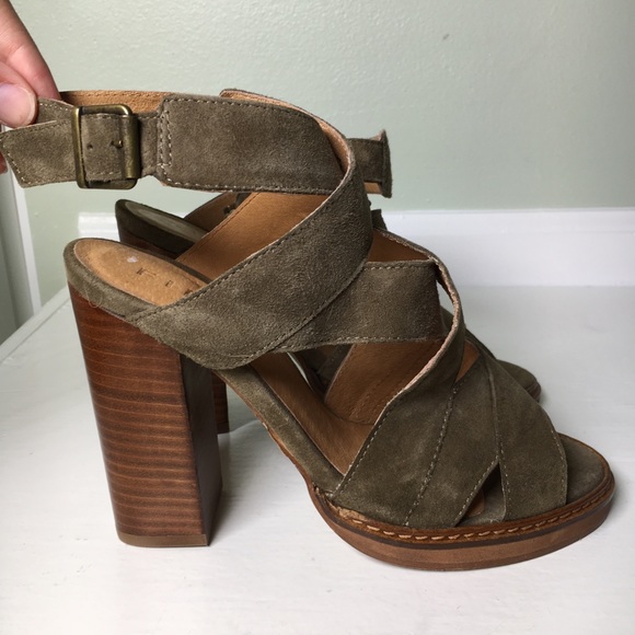 Firth Suede Ankle Strap Stacked Heels - Picture 3 of 7